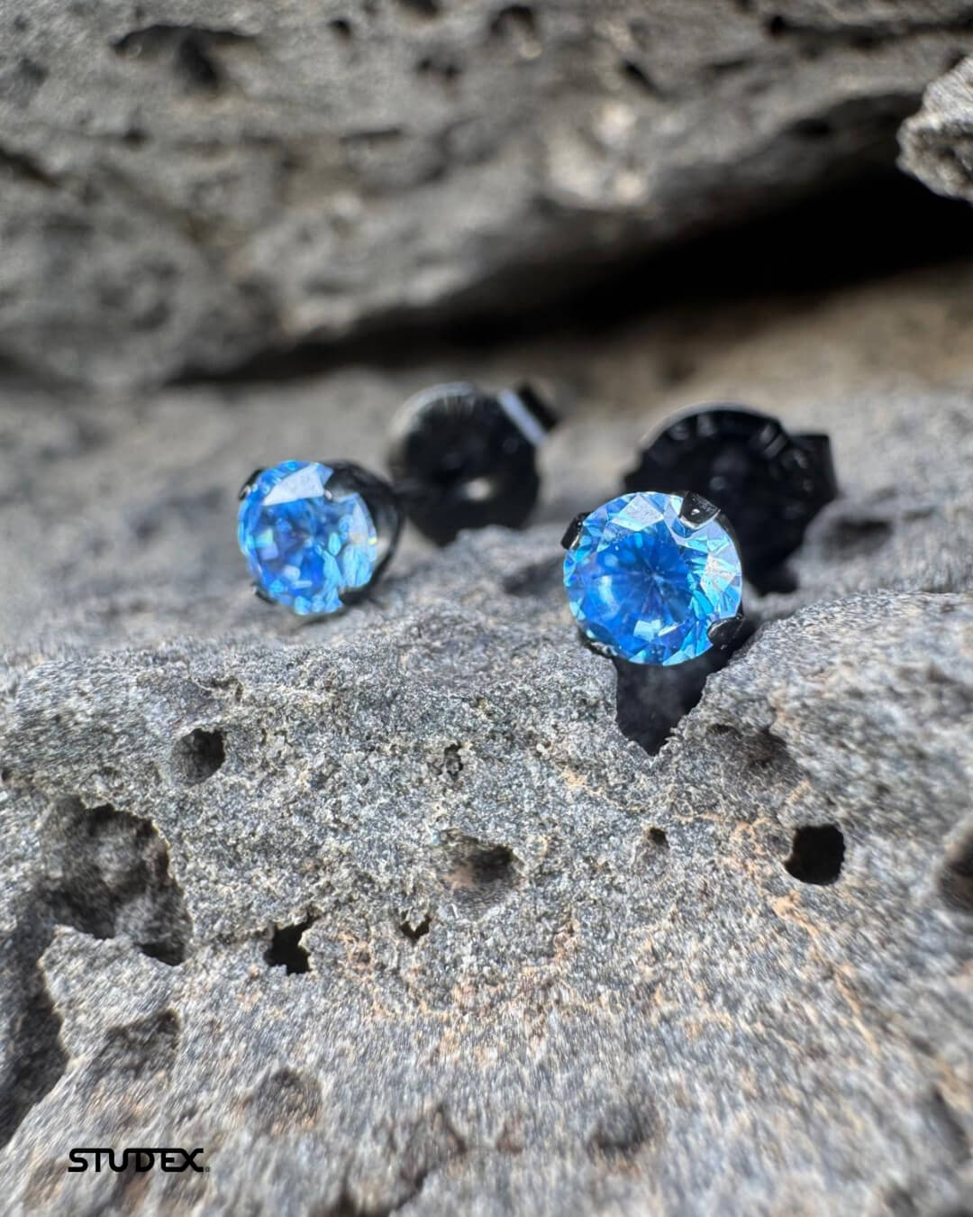 studex-fulbevalo-gyor-plaza